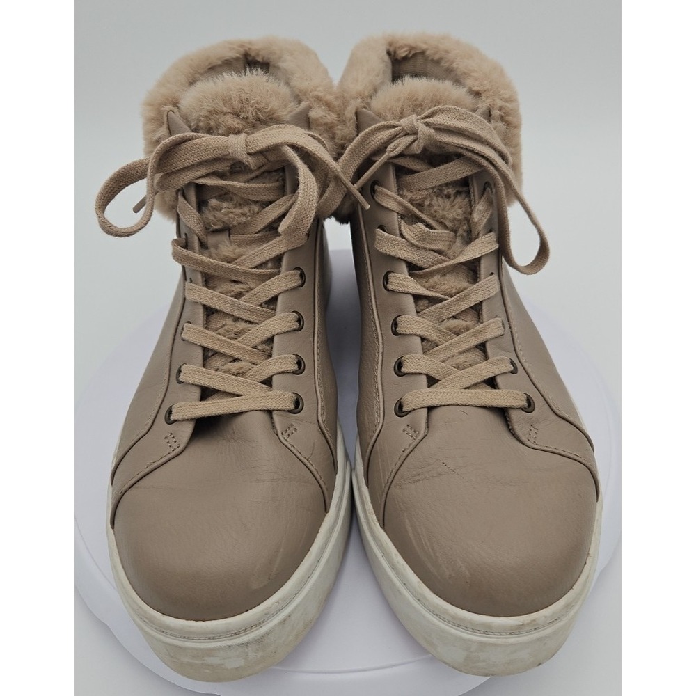 Koolaburra UGG Sundell Fuzz EUC W/11 Chukka Tan Faux‎ Fur High Top Sneaker EUC